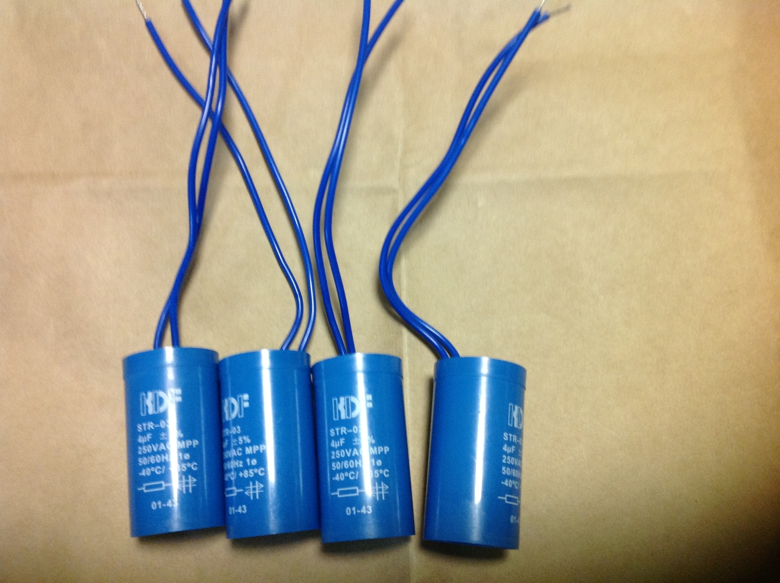 2pcs 3.5uF 250VAC Capacitor with leads lights floro fluorescent 3.5mfd