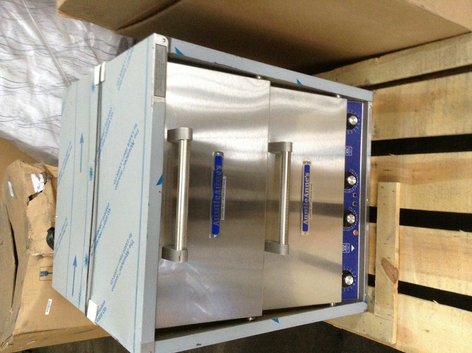 Brand New Standex Bakers Pride P44S 208/1