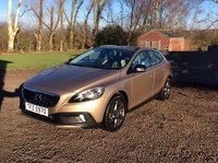 2014 Volvo V40 D2 SE 5dr HATCHBACK Diesel Manual