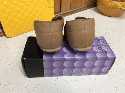 NIB! GIRL'S SIZE 10 JAZZ BOOTS FROM DANCE CLASS BY TRIMFOOT COMPANY TAN