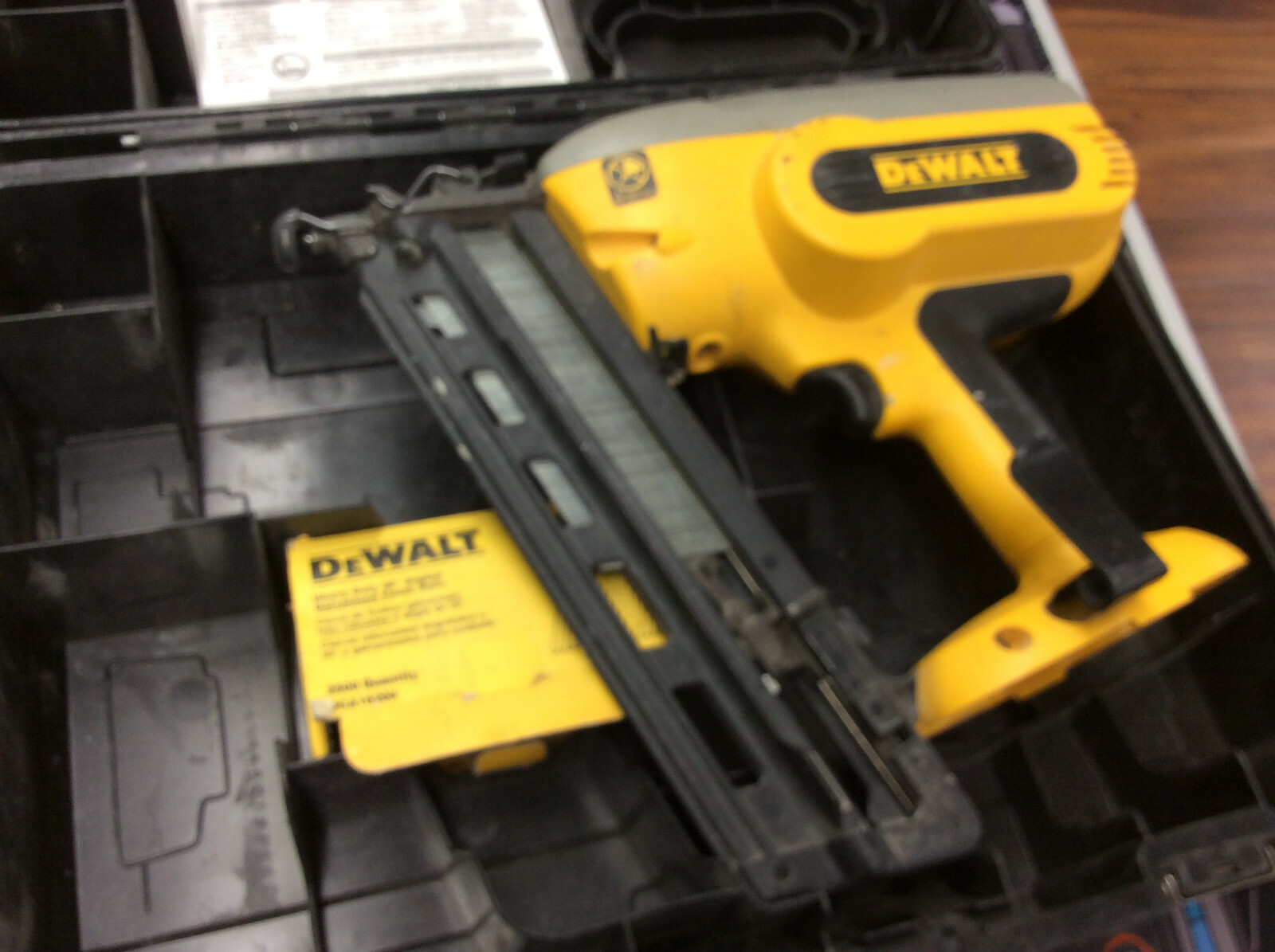 DeWALT DC618 Finish Nailer 18V tool only in hard case