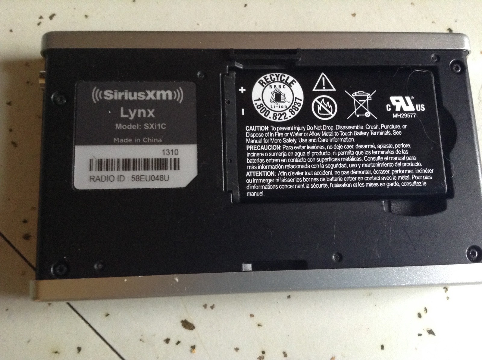 Rare Cracked screen Sirius Lynx SXi1 Satellite Radio Receiver ONLY Bluetooth XM