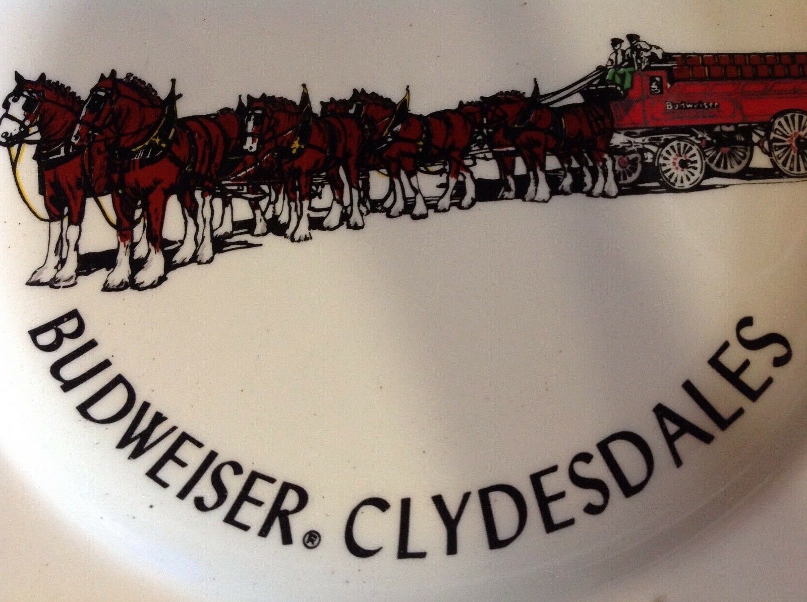 World Famous Budweiser Clydesdale Gold Trimmed Plate  amazing detail