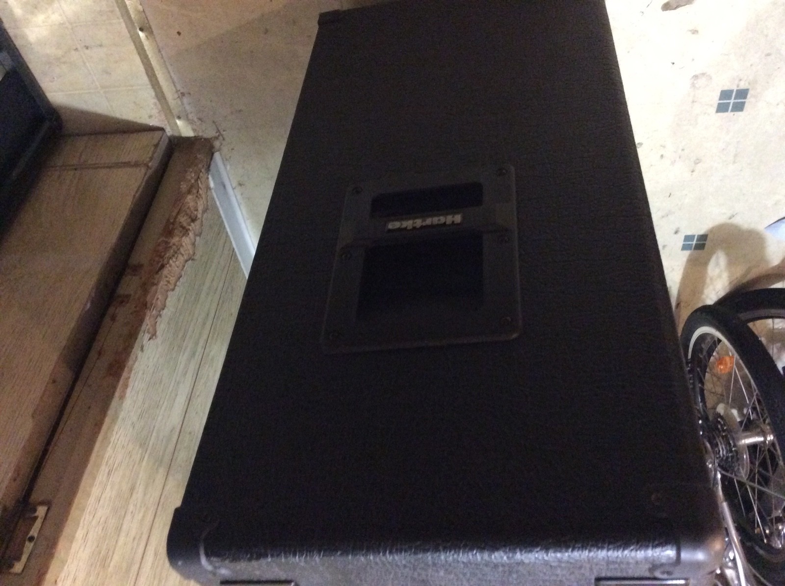 Hartke 412 Speaker Cabinet