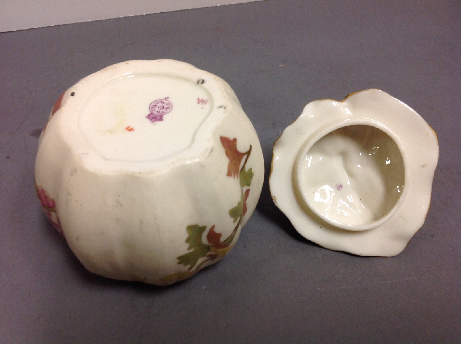 ANTIQUE ROYAL Worcester porcelain  Punkin unique
