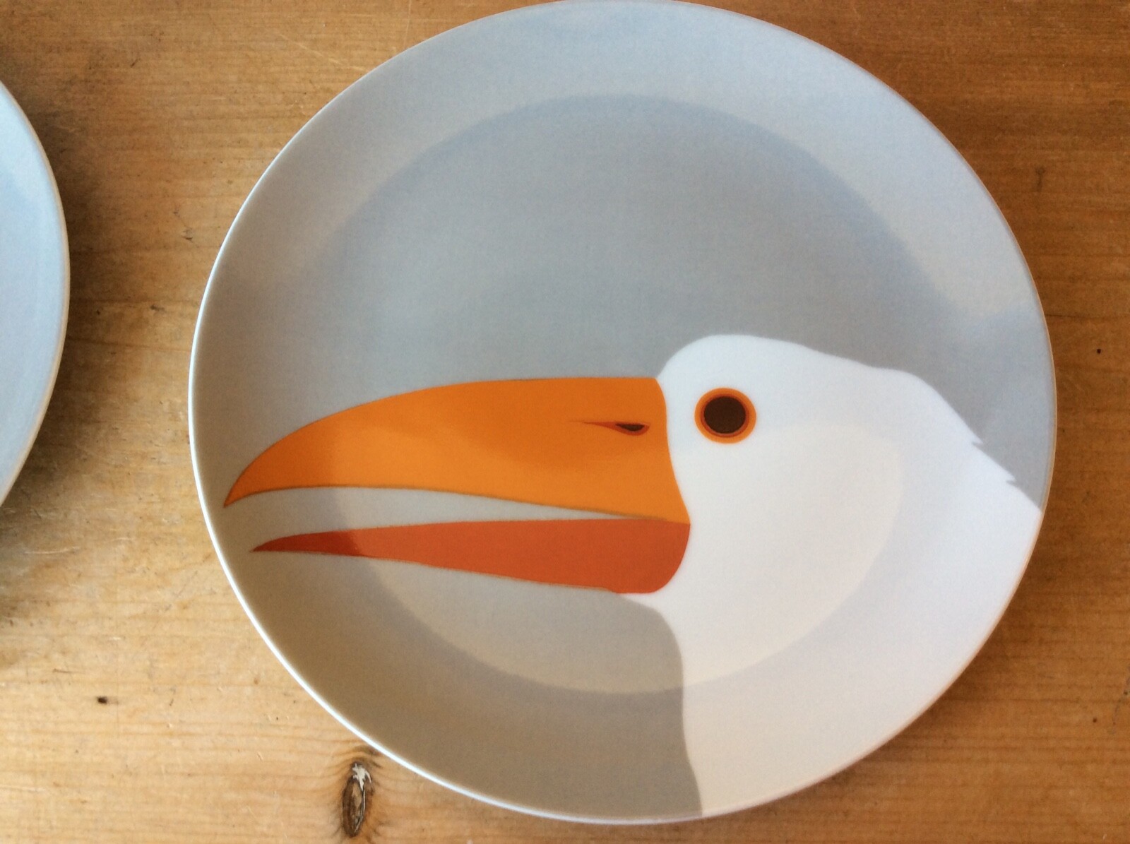 Fitz and Floyd Tropical Bird Plates Pelican 7.5