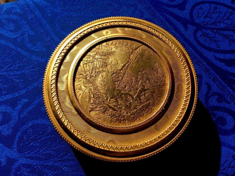 Boite Ancienne A Pomponne De Qualitee Par Boucher Frainier L Arrivee Du Courrier