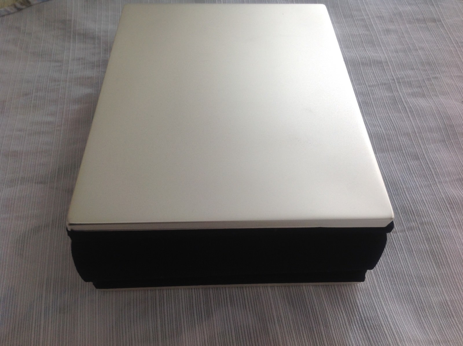 Royal Limited Silver Tulip Photo Album Holds 80 4x6 Photos