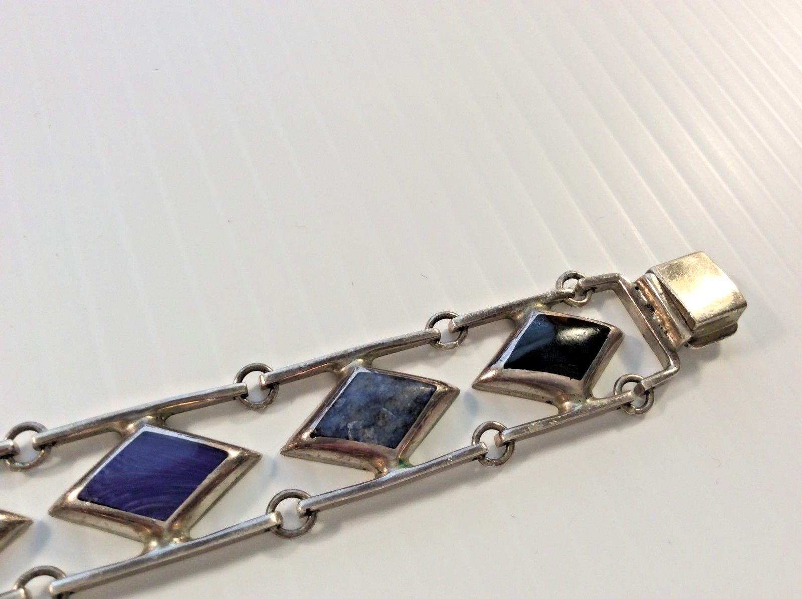 VINTAGE STERLING SILVER SIGNED TM-181 MEXICO BRACELET SEMI-PRECIOUS STONES