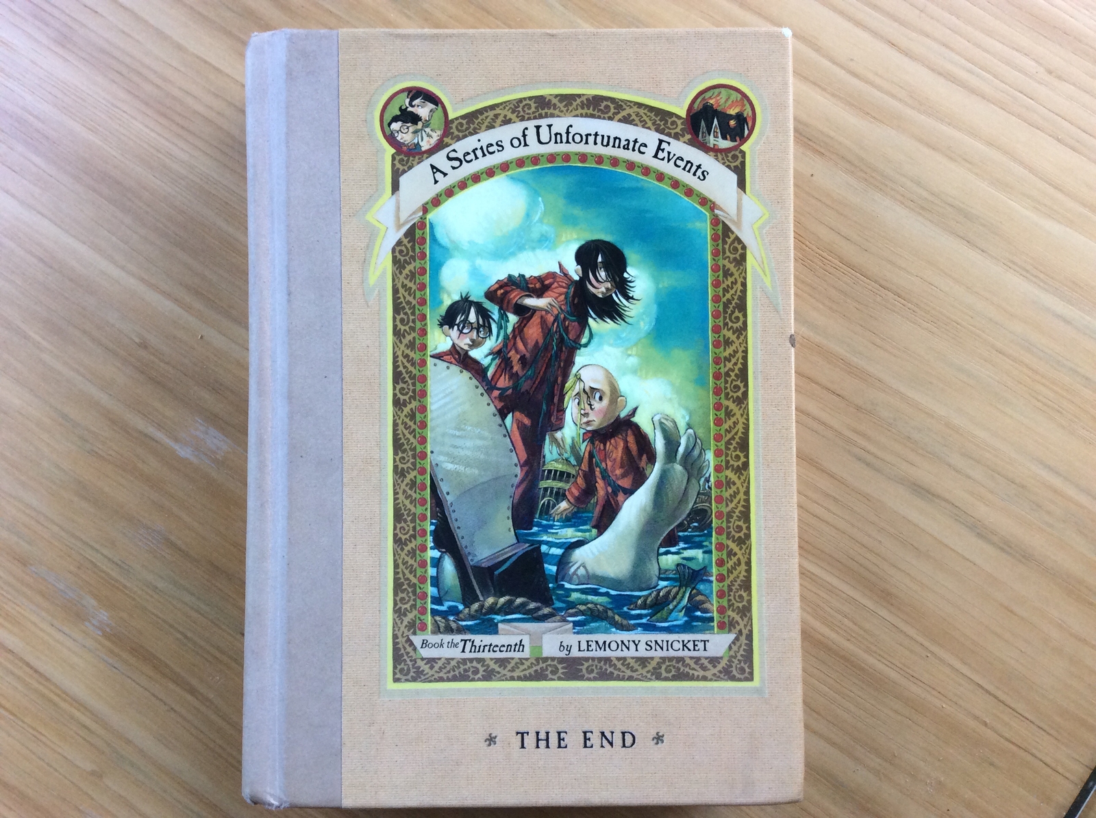 値下げ中！【中古】A Series of Unfortunate Events Lemony Snicket A Series of Unfortunate Events: The End #13