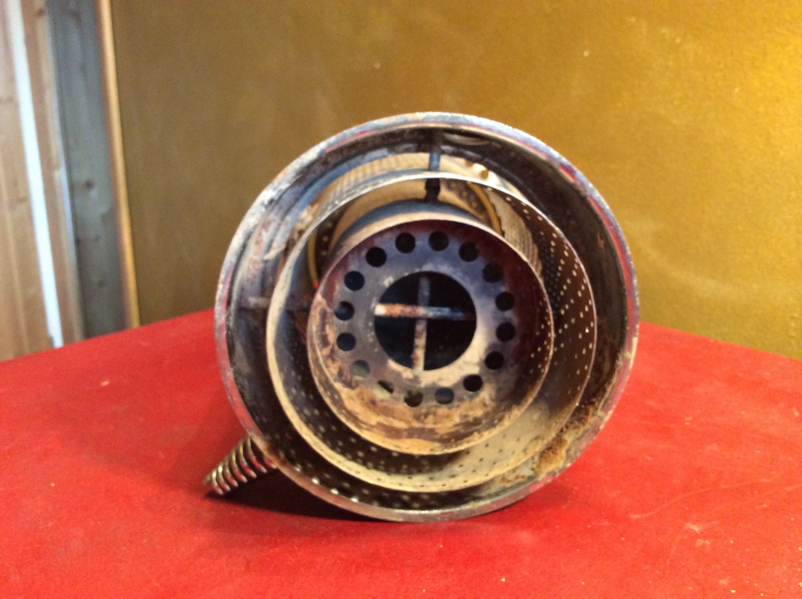 Vintage Primitive Rustic Rusty Perfection silver Kerosene Heater w/o screen