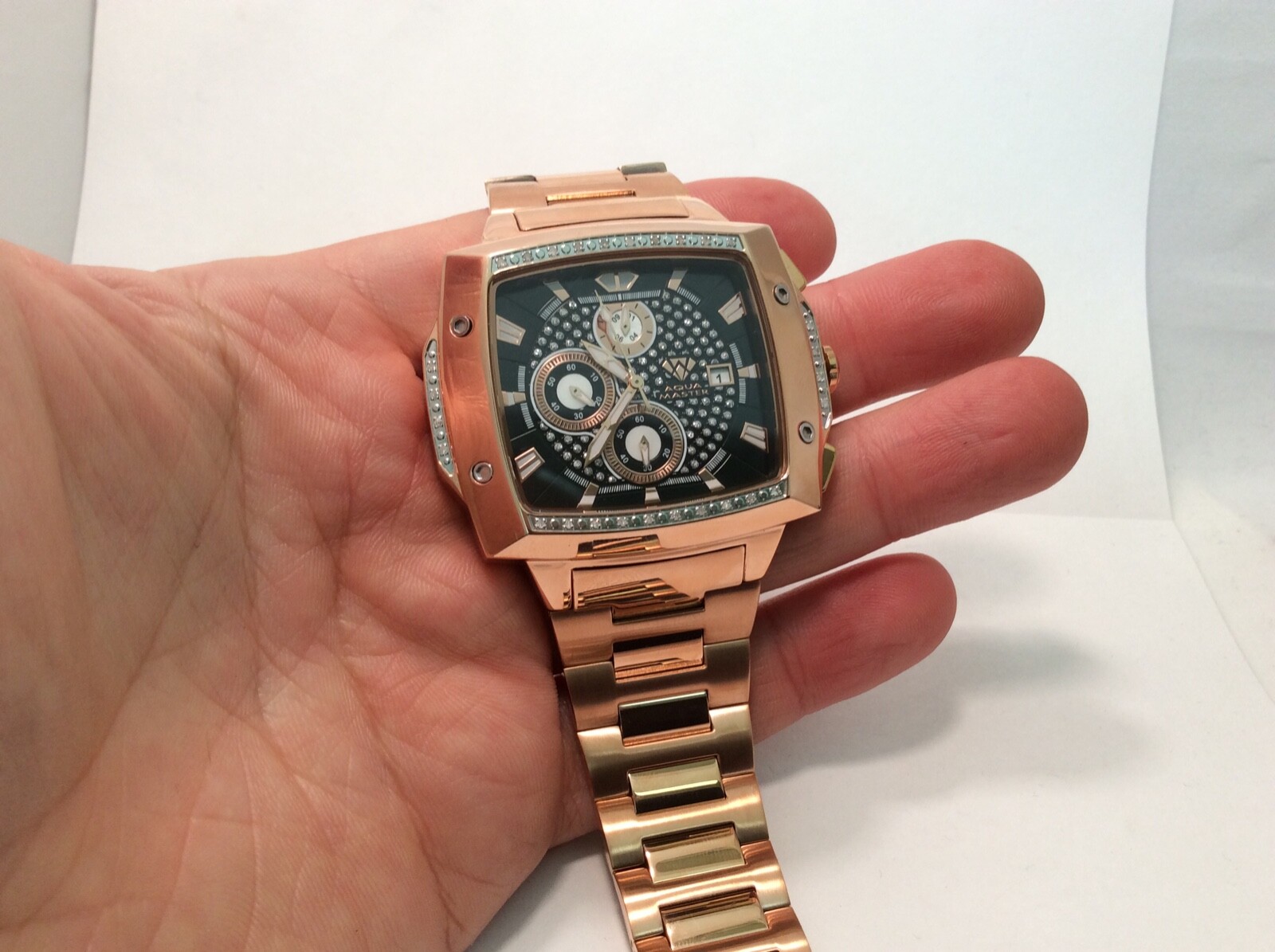 Pre-owned Aqua Master Men  Jojo Jojino Joe Rodeo Rose Metal Band 51mm Diamond Watch W354