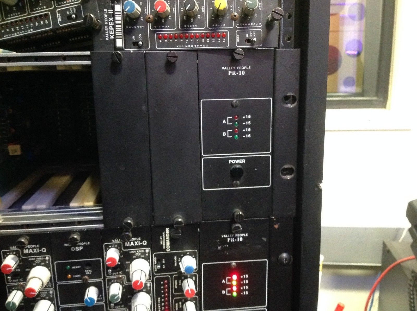 Valley People PR-10, 10 space rack with 2 x Kepex II  Gates