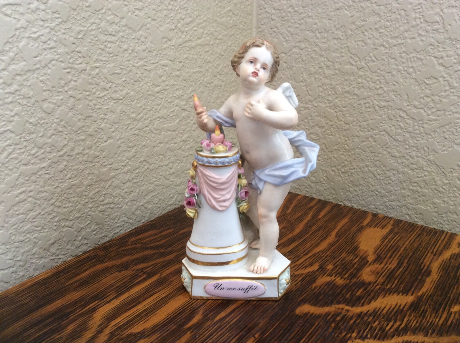 PERFECT OLD MEISSEN CUPID FIGURINE 