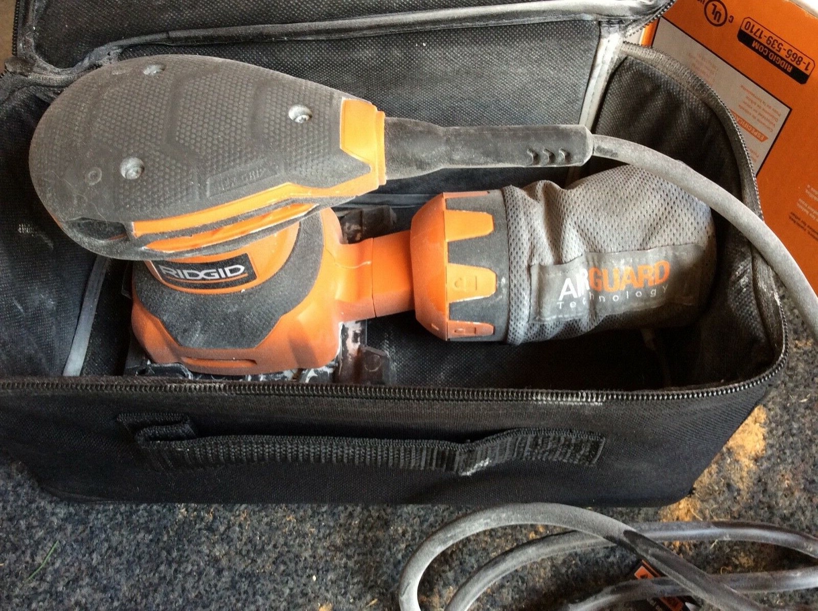 Rigid Corded 1/4 sheeted sander air guard LIGHTLY USED, WORKS PERFECT!