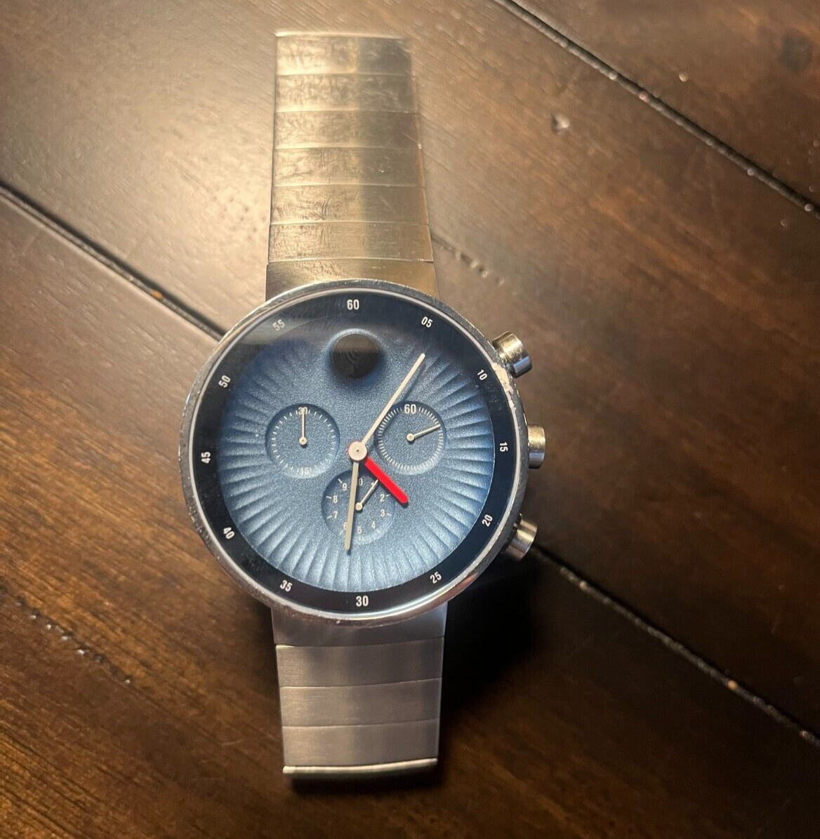 動作未確認 MOVADO クォーツ腕時計 A4136 動作未確認 MOVADO クォーツ腕時計 A4136
