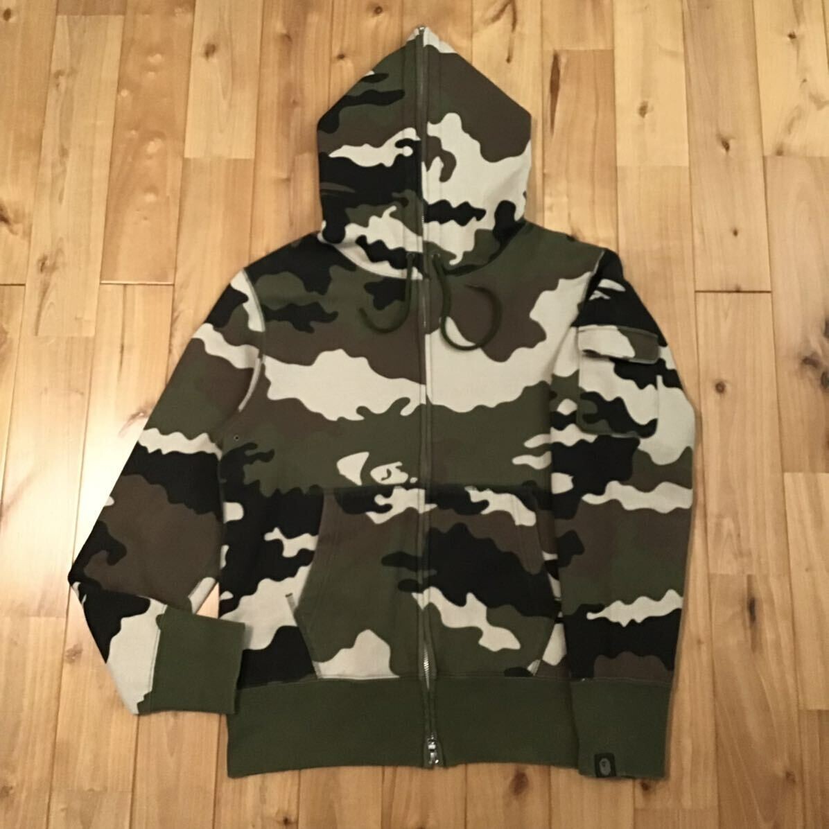 a bathing ape BAPE ダッフルコート メンズMサイズ カモフラ柄 BAPE Full zip hoodie woodland camo a bathing ape NIGO Green