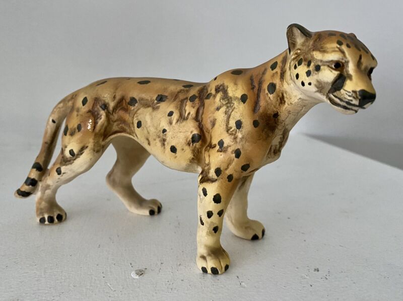 Vintage Ceramic Cheetah Figurine made in Japan 6.5" x 1.9" and 3.5" tall