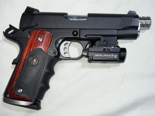 Pachmayr American Legend Grips For Colt 1911, Rosewood Pachmayr American Legend Grips For Colt 1911, Rosewood