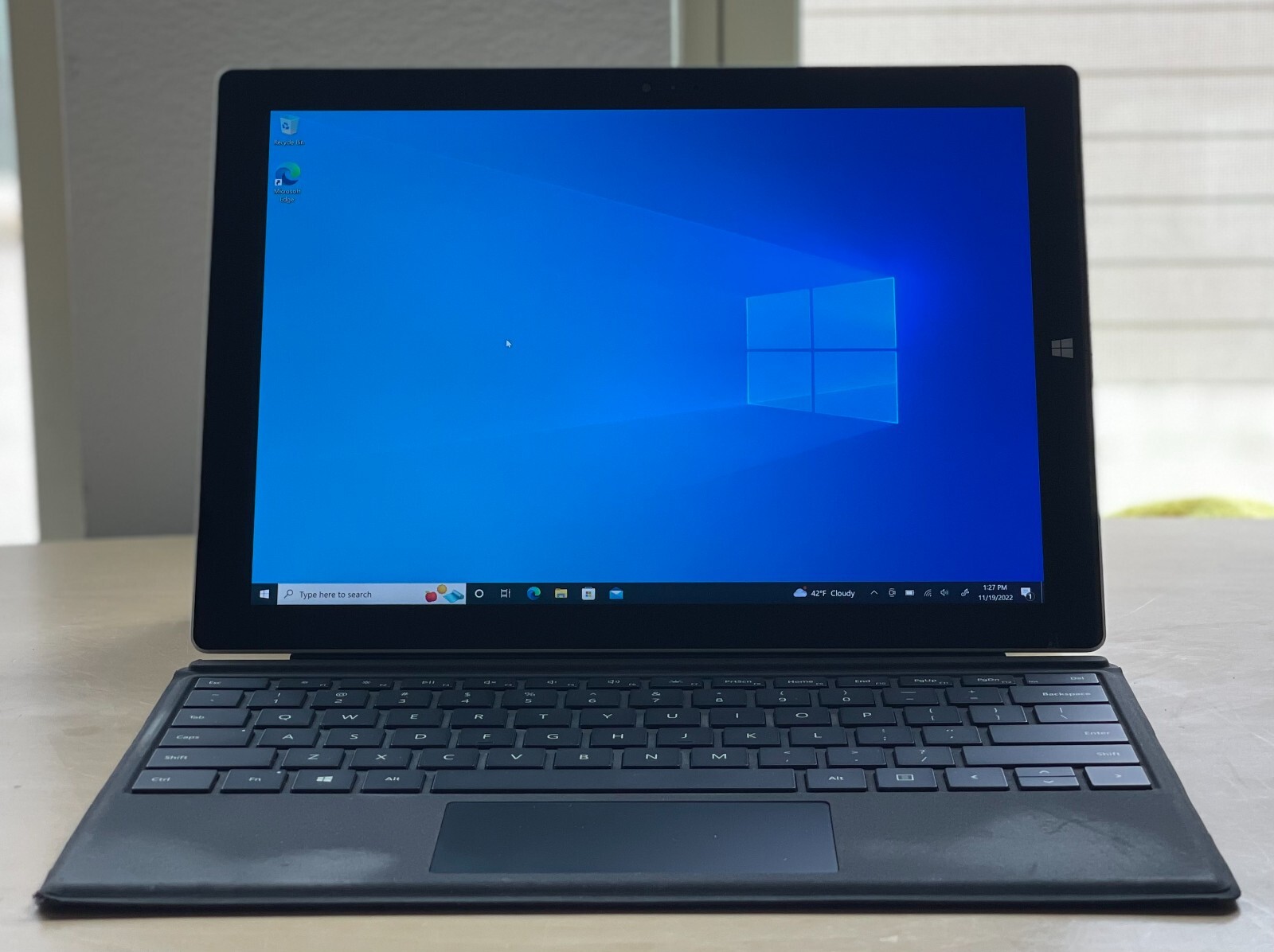 Microsoft Surface Pro 3 - i5 1.9GHz - 8GB - 256GB 12.3 Microsoft Surface Pro 3 - i5 1.9GHz - 8GB - 256GB 12.3