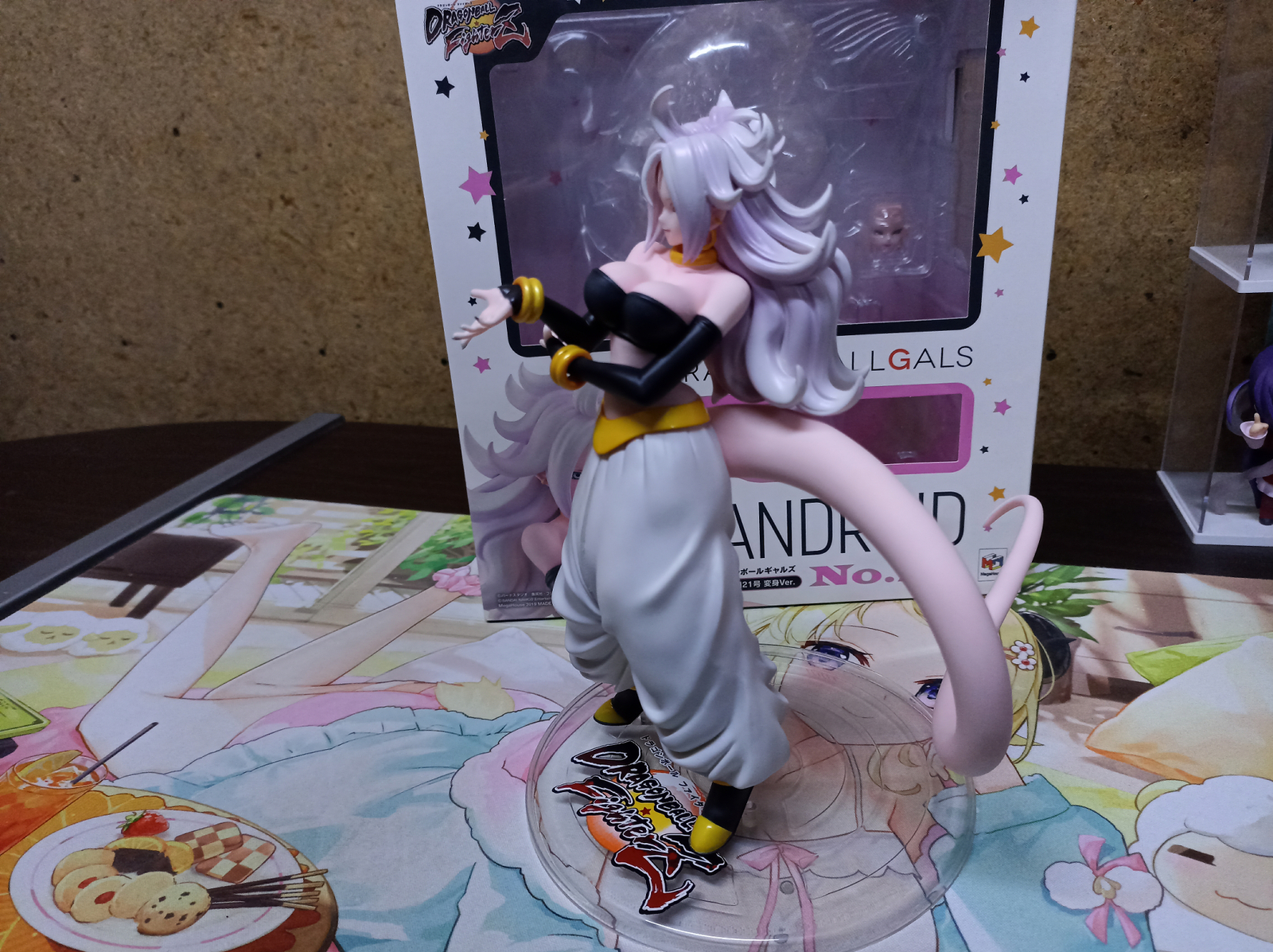 Dragon Ball Gals Dragon Ball Android 21 Transformation Ver