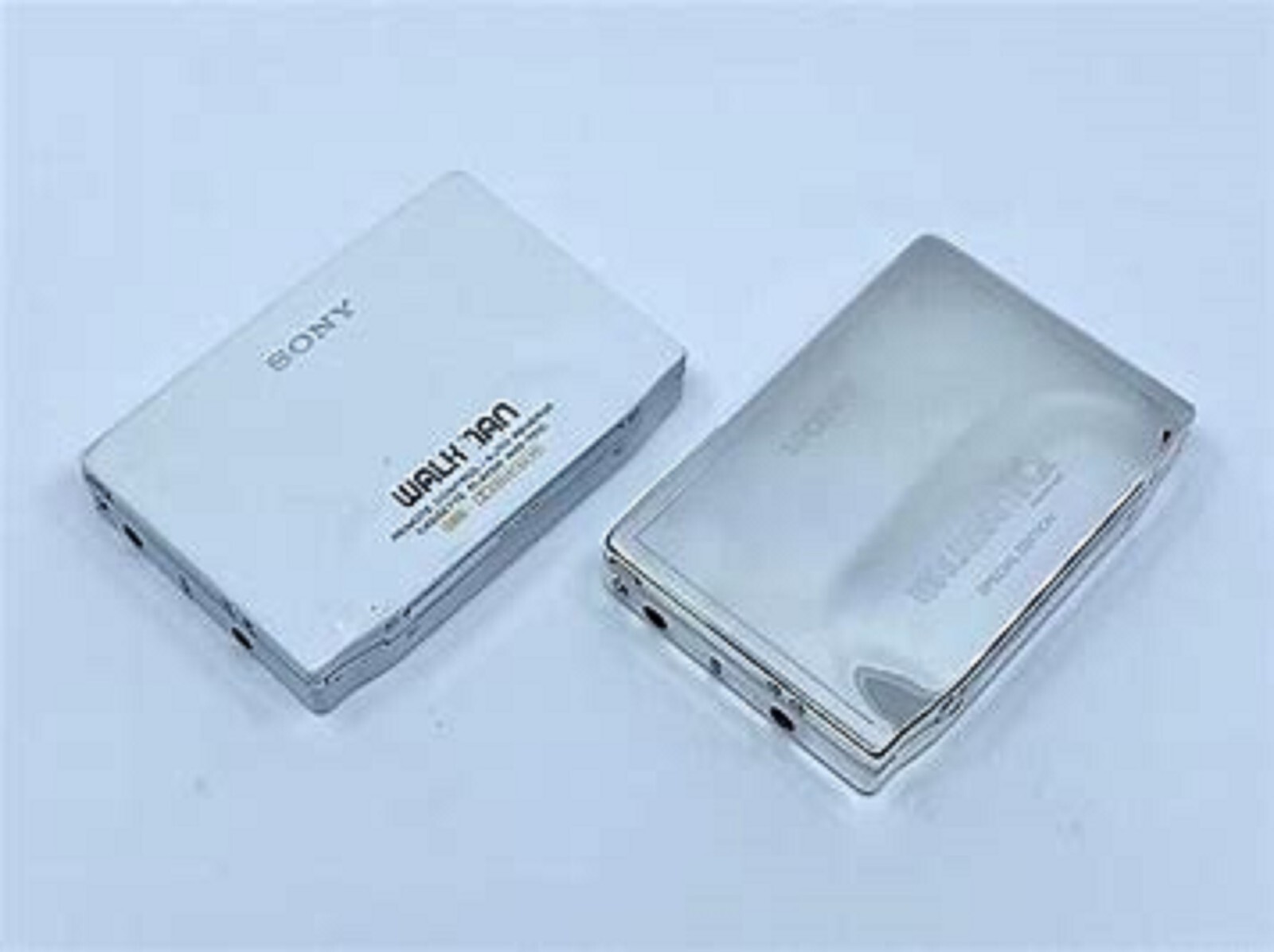 Very Rare Sony WM-701S 10th Anniversary LE Silver Plated Very Rare Sony WM-701S 10th Anniversary LE Silver Plated