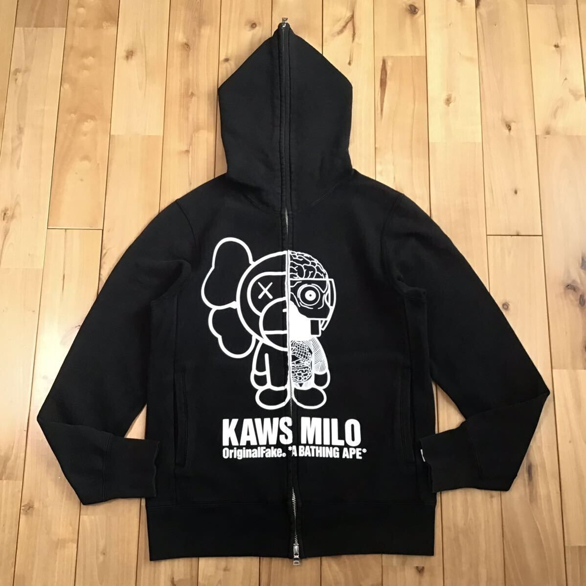 11SSA BATHING APE×OriginalFake×KAWSMILO BAPE X OriginalFake Kaws Companion Milo Tee Black/White