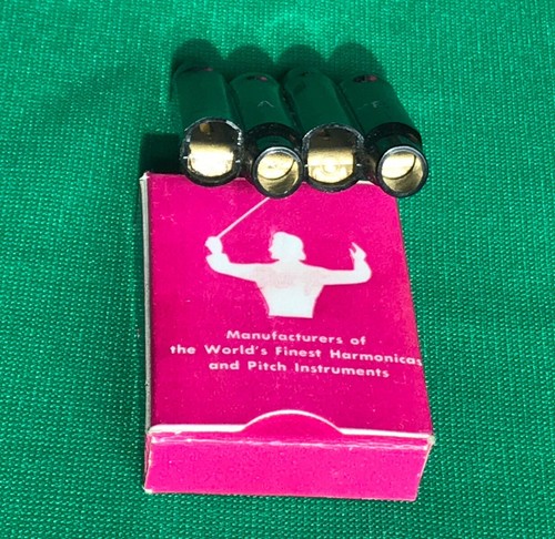 Vintage SYNCHROTONE Pitch Pipe for Violin/Mandolin, S-3, Kratt Co.