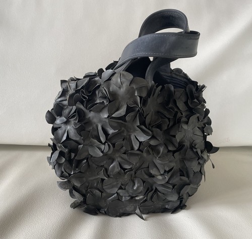 COMME DES GARÇONS 黒 ボアファー トートバッグ　archive COMME DES GARÇONS 黒 ボアファー トートバッグ archive - メルカリ