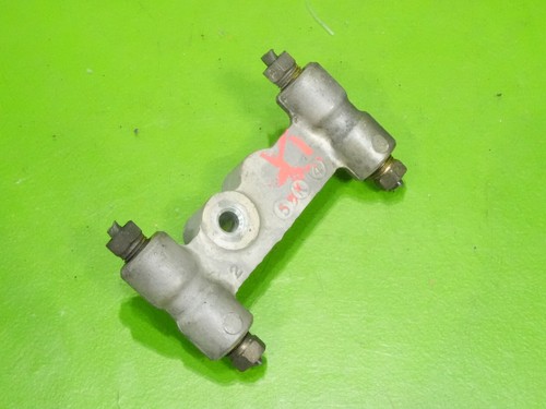 94-01 Integra OEM brake line I H joint connector