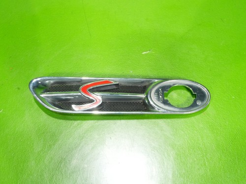 02-08 Mini Cooper S R52 OEM passenger right fender quarter panel trim emblem