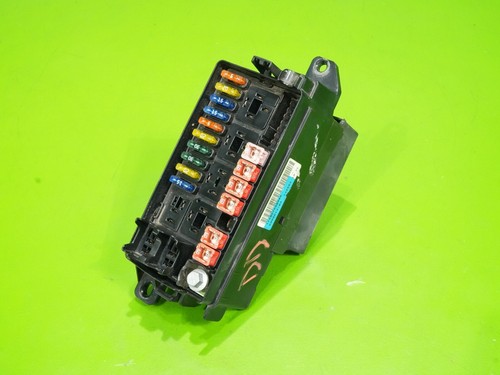 04-08 Mini Cooper OEM 6906614 engine bay underhood fuse relay junction box