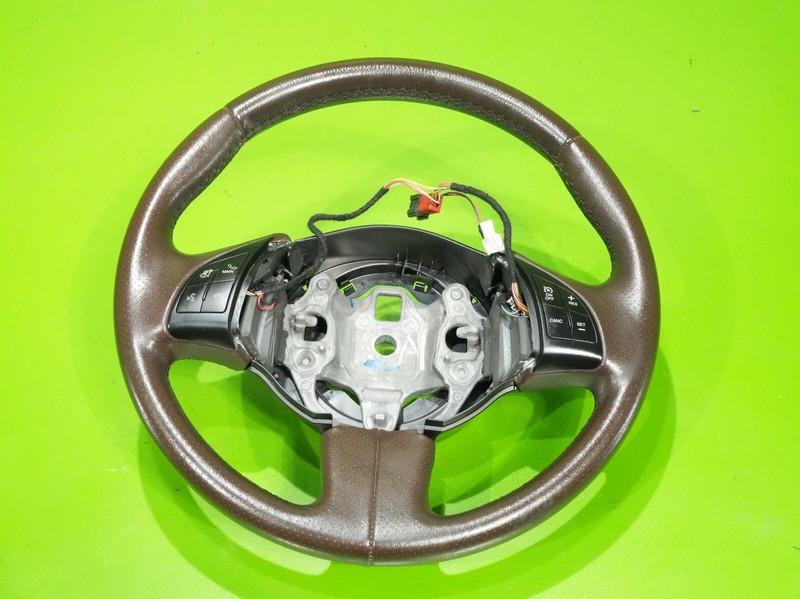 12-18 Fiat 500 OEM steering wheel cruise control phone button controls