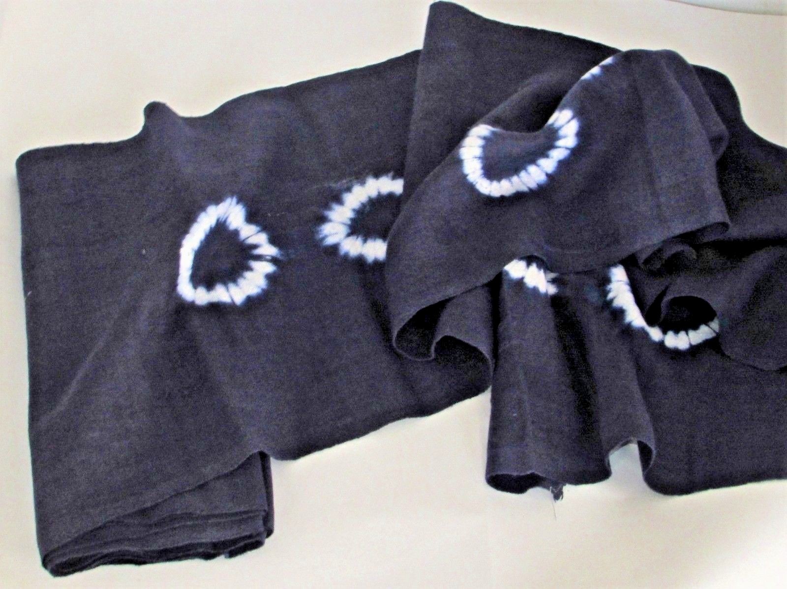 Folk Indigo Hemp Textile / Batik / Thailand / 11.25