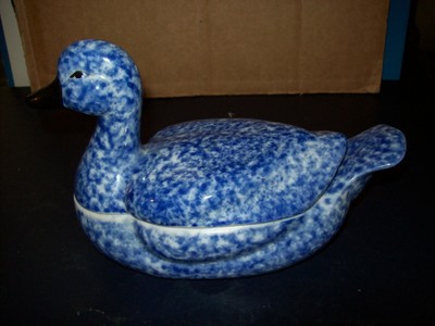 ENESCO BLUE SPECKLED DUCK CERAMIC TRINKET BOX 2 PIECES GREAT CONDITION