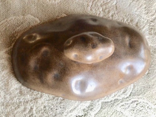 Vtg Atlantic Mold Brown Ceramic Baked Potato Shaped Covered Serving Dish Bowl