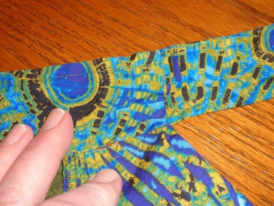 Vintage Kitchen Apron Psychedelic Blue Green