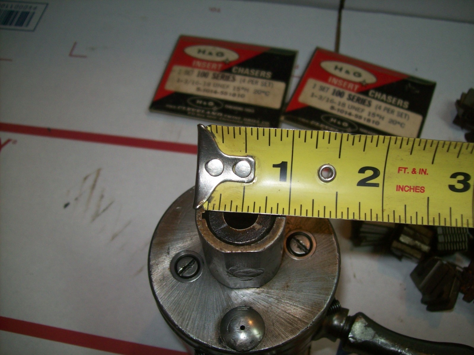 H & G Die Head 100 Series with 25 Chasers