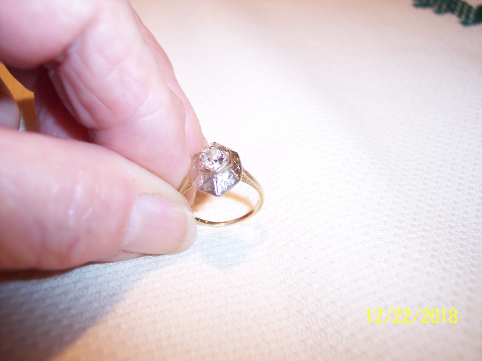 14K Yellow Gold Old European / Mine Cut DIAMOND Solitaire Antique Ring