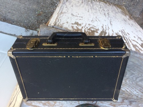 Selmer USA Signet 100 All Wood Clarinet W Case