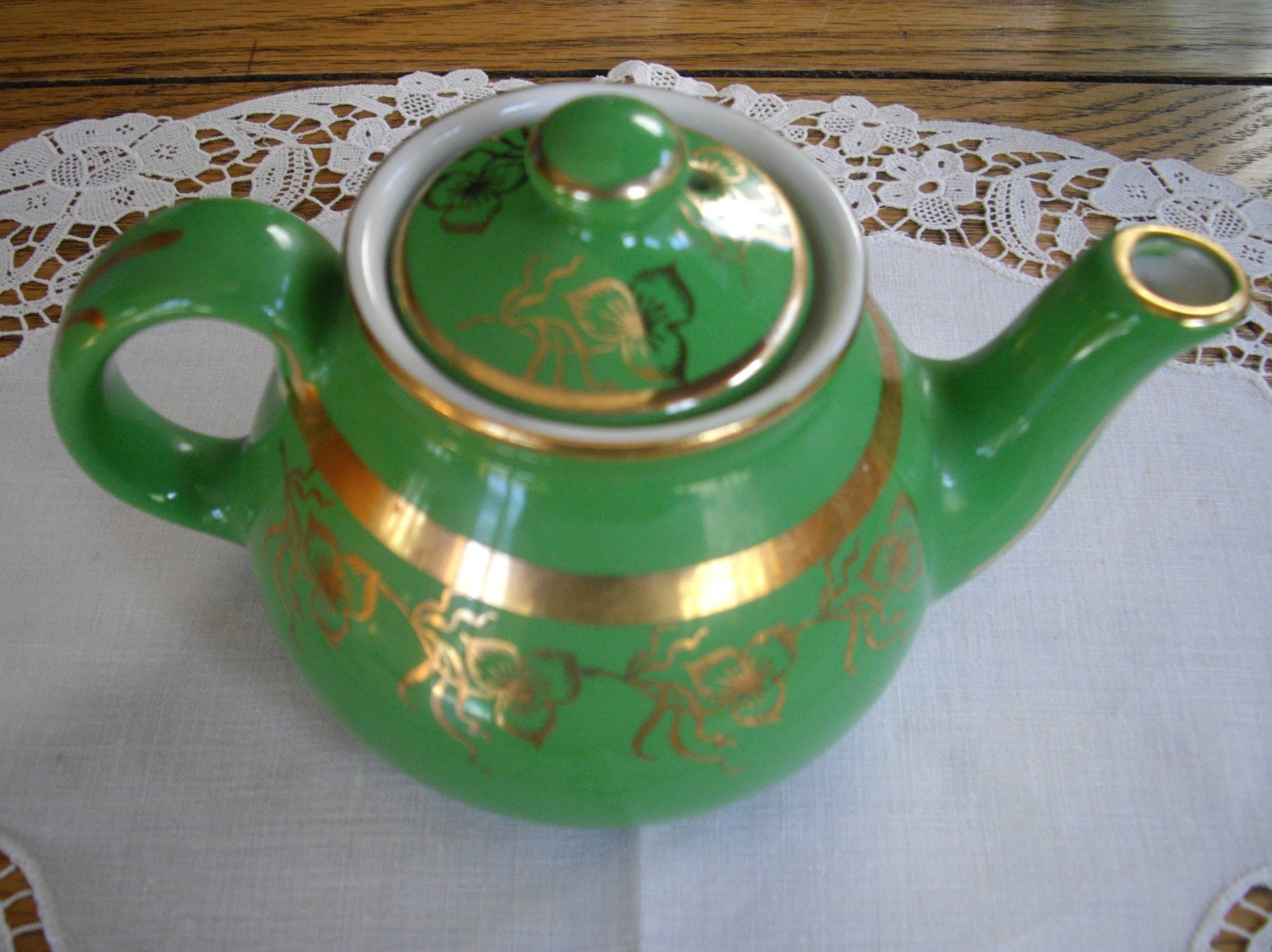 Vintage HALL Green & Gold 2-Cup Tea Pot w/Lid ~