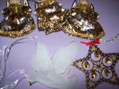 Lot of 8 Christmas Ornaments