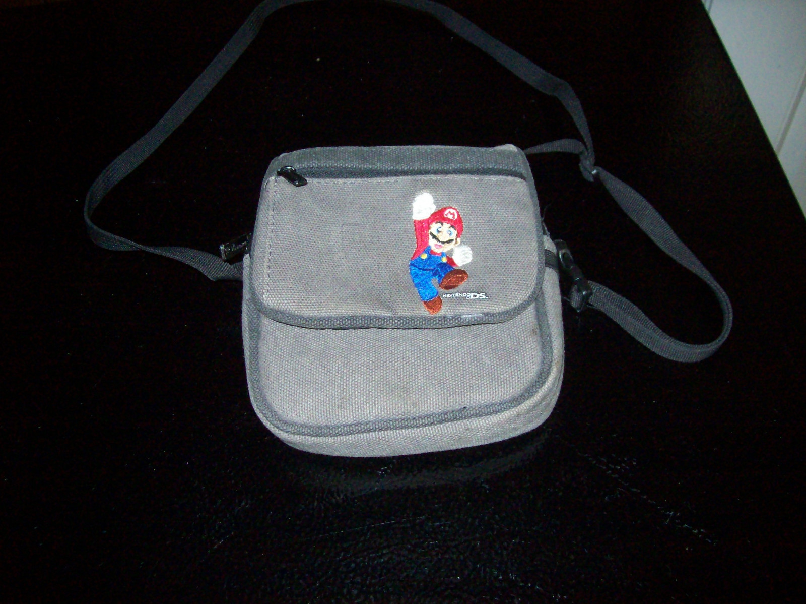 Nintendo 3DS Mario Carrying Case Travel Bag Used Good Condition