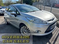 2009 Ford Fiesta 1.4 Titanium 3dr Auto LOW MILEAGE AUTOMATIC  HATCHBACK Petrol A