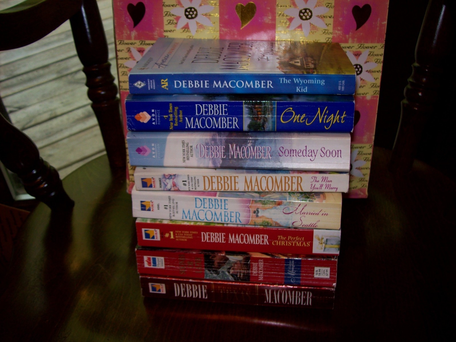 Lot of 8 Debbie Macomber Books