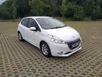 PEUGEOT 208 1.4 HDI ACTIVE 5 DOOR HATCH 2014 / 64 @ MCD CARS
