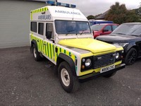 LAND ROVER 110 TDI DEFENDER AMBULANCE 5 DOOR 1994 / M REG + VAT @ MCD CARS