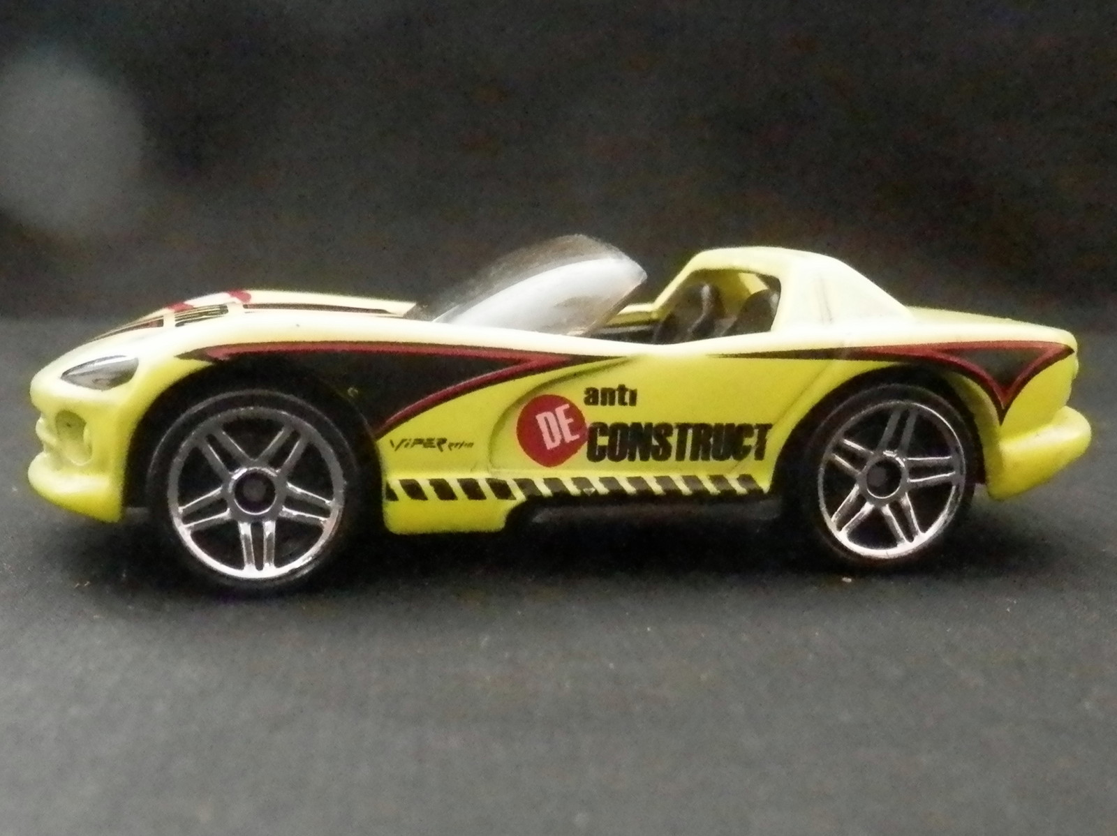 Vintage Asst Lot of (3) Hot Wheel Toy Cars, '58 Corvette, Phantastique, Viper