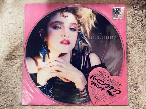 MADONNA the first album マドンナの1番目のLPレコード❗️ Amazon.co.jp: Madonna - 1st: ミュージック