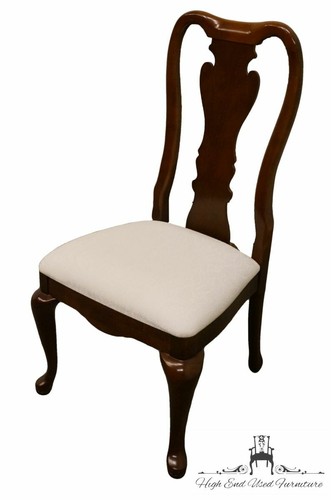 THOMASVILLE FURNITURE Collectors Cherry Queen Anne Dining Side Chair 10121-931